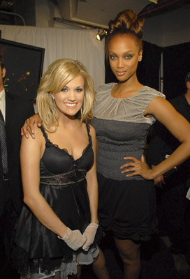 Tyra Banks and Carrie Underwood