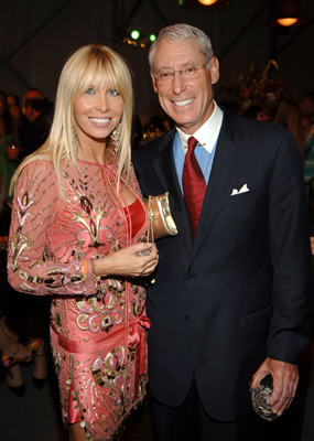 Henry S. Schleiff and Lisa Gastineau at event of Entourage (2004)