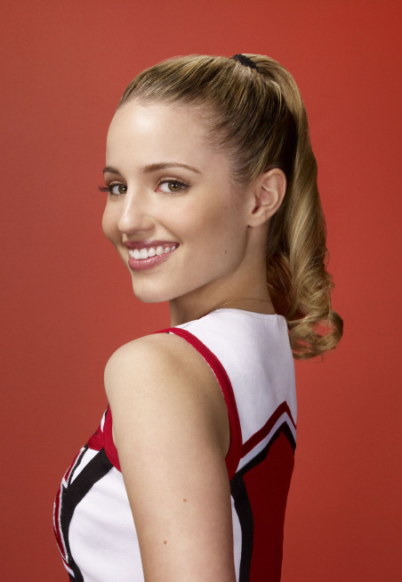 Still of Dianna Agron in Glee (2009)