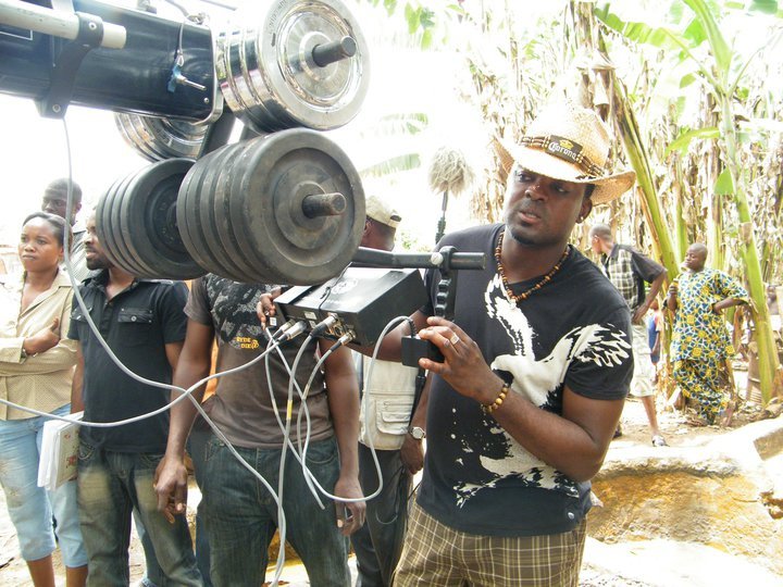 On the set of Figurine