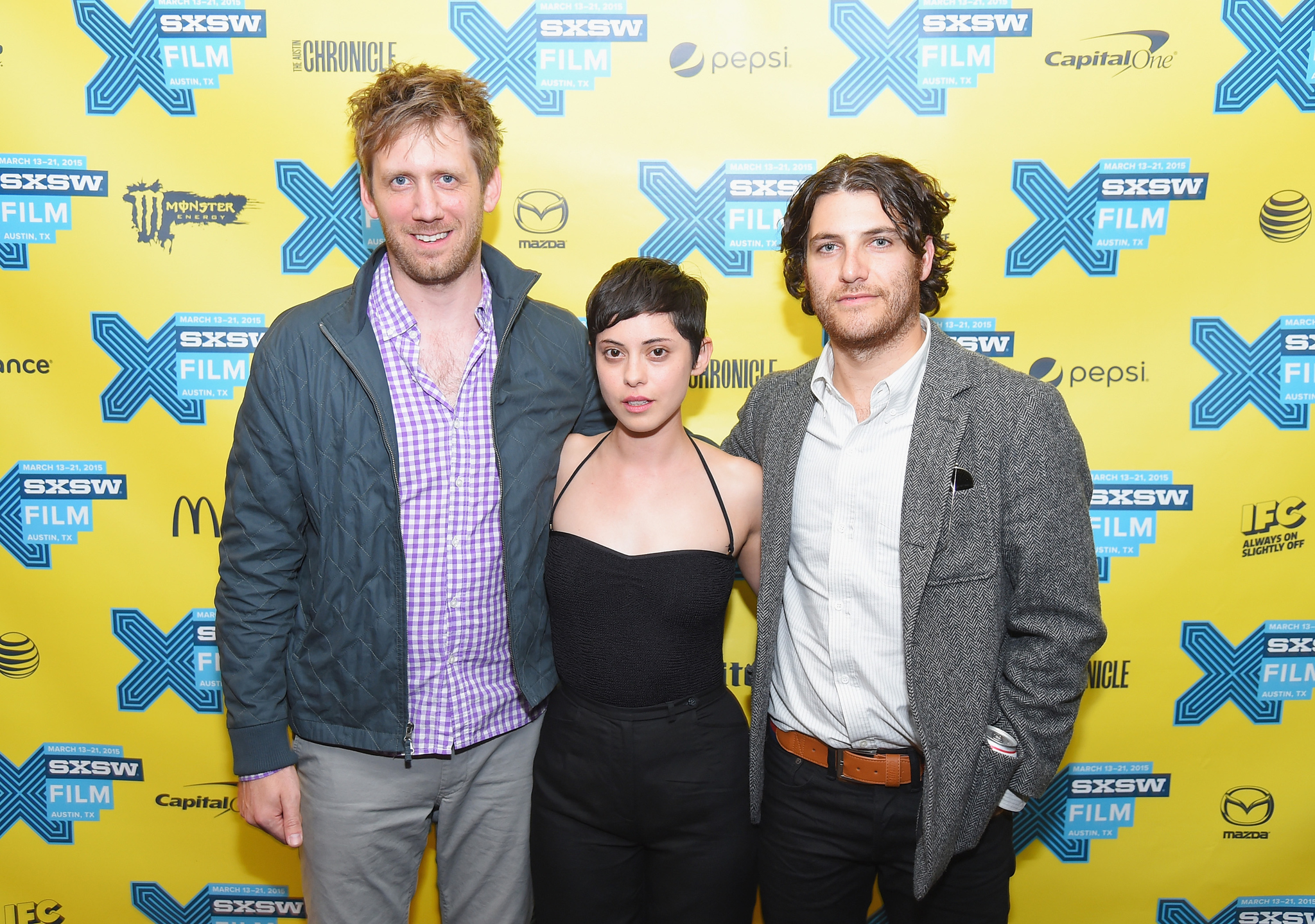 Adam Pally, Charles Hood and Rosa Salazar at event of Night Owls (2015)