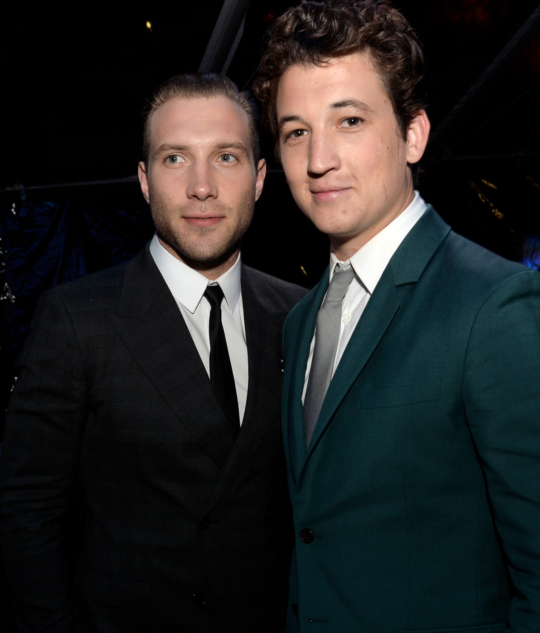 Miles Teller and Jai Courtney at event of Divergente (2014)