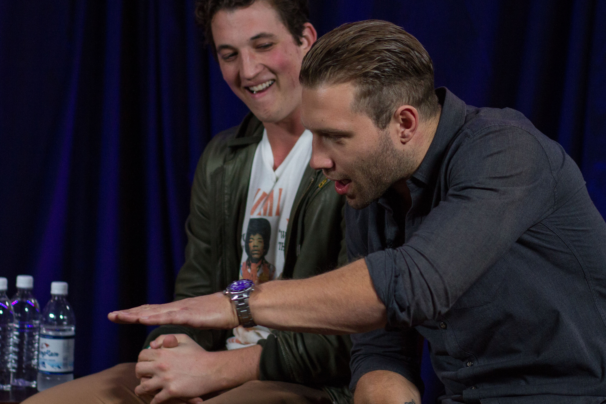 Miles Teller and Jai Courtney at event of Divergente (2014)