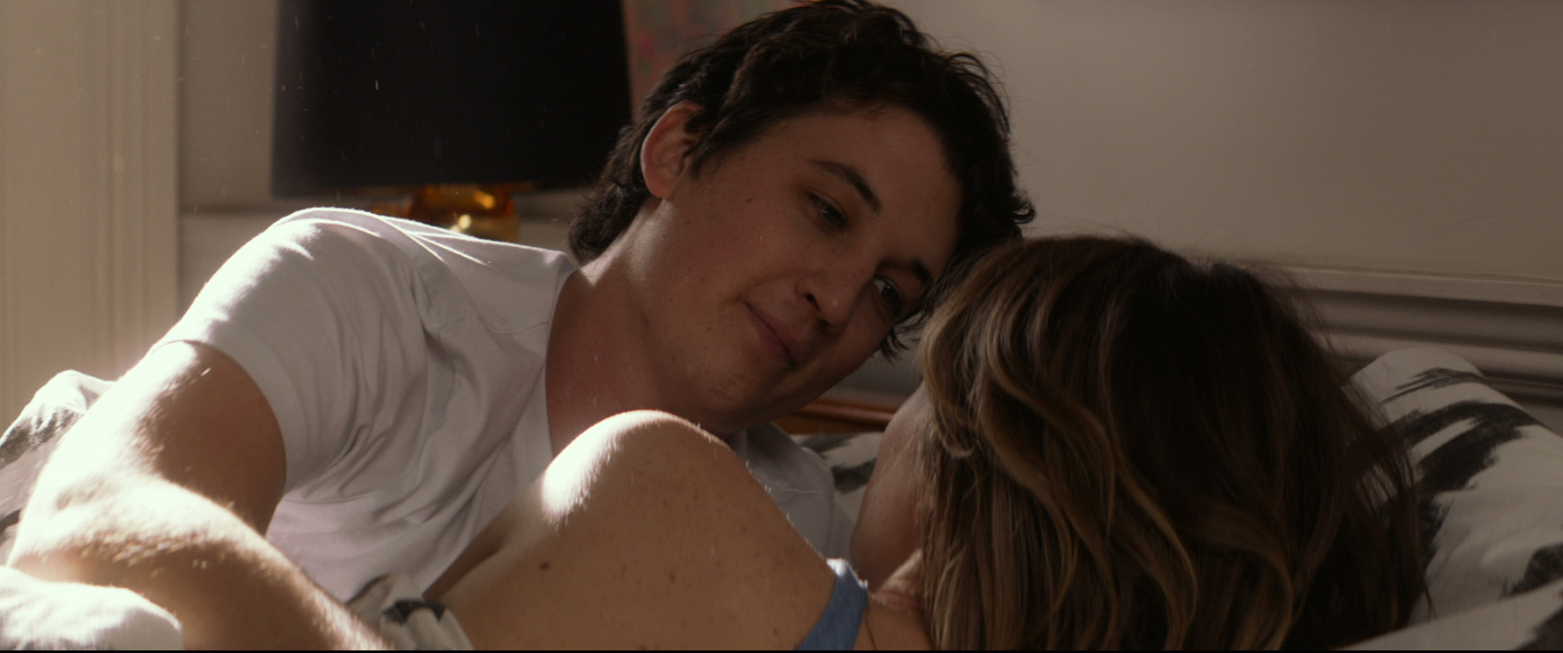 Still of Miles Teller in That Awkward Moment (2014)