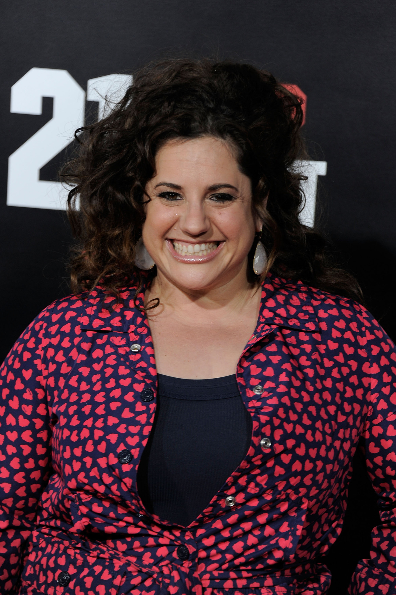 Marissa Jaret Winokur at event of Nevykeliai po priedanga (2012)