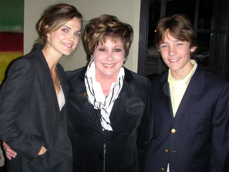 Keri Russell, Jeanne Wolf, Randy Shelly