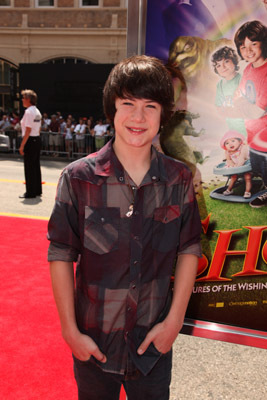 Dylan Minnette at event of Shorts (2009)