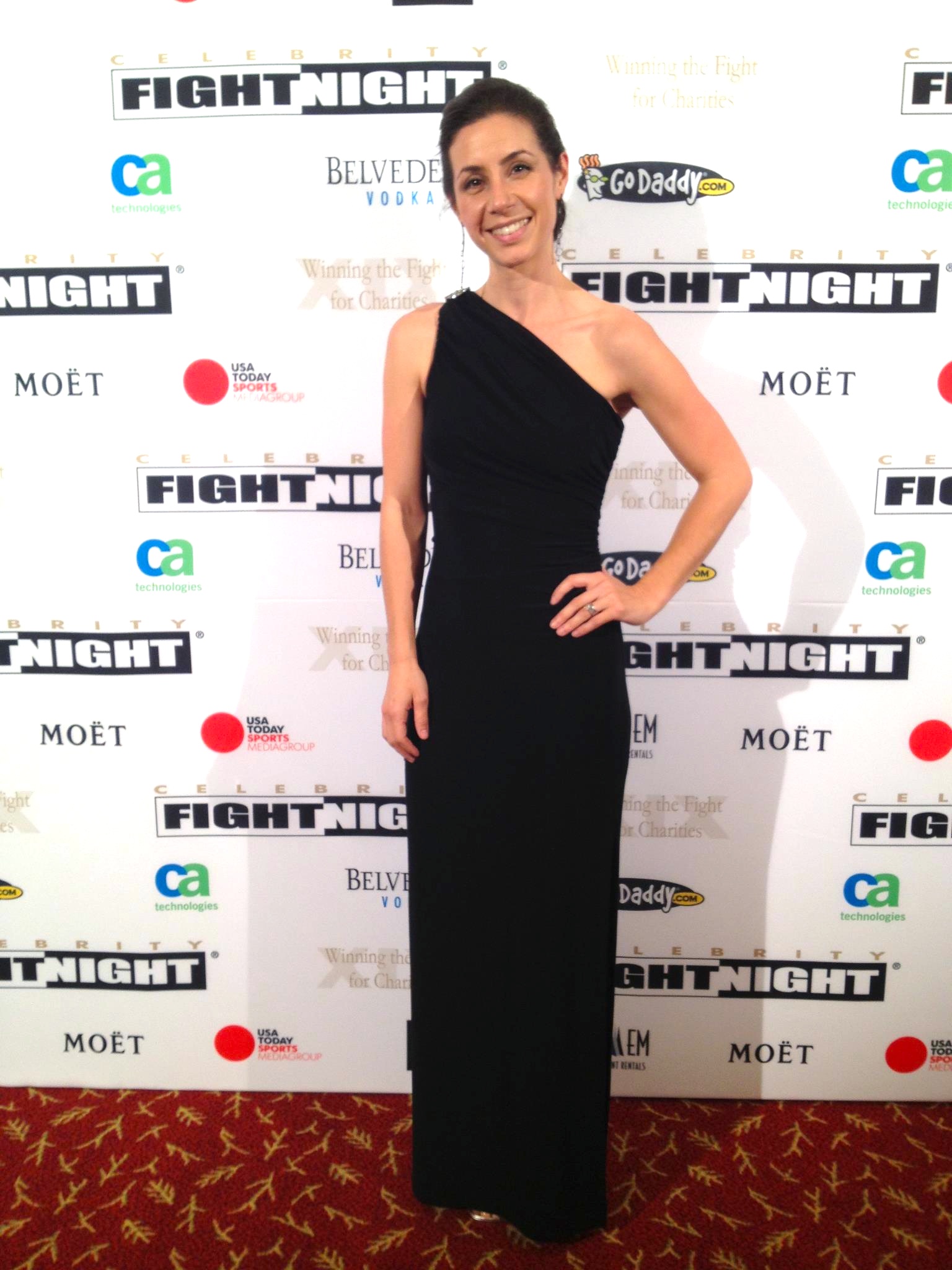 Red Carpet at Celebrity Fight Night 2013