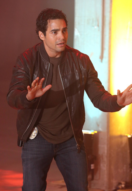 Still of Ramon Rodriguez in Gang Related (2014)