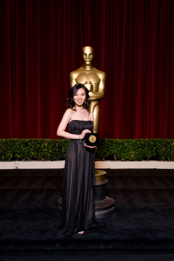 Shih-Ting Hung at 35th Student Academy Award holding her award