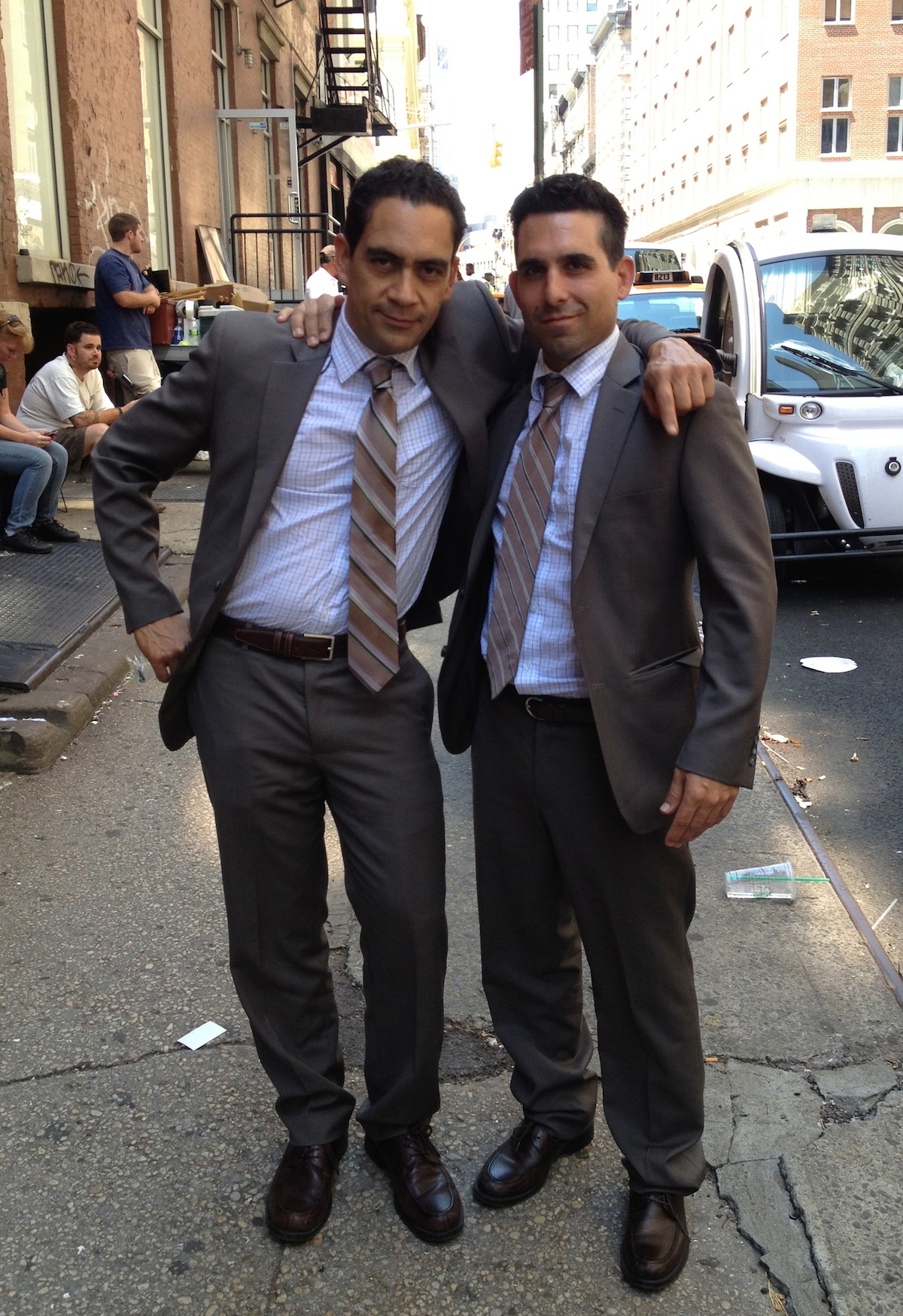 José Zúñiga and Larry Nuñez on the set of Taxi Brooklyn.