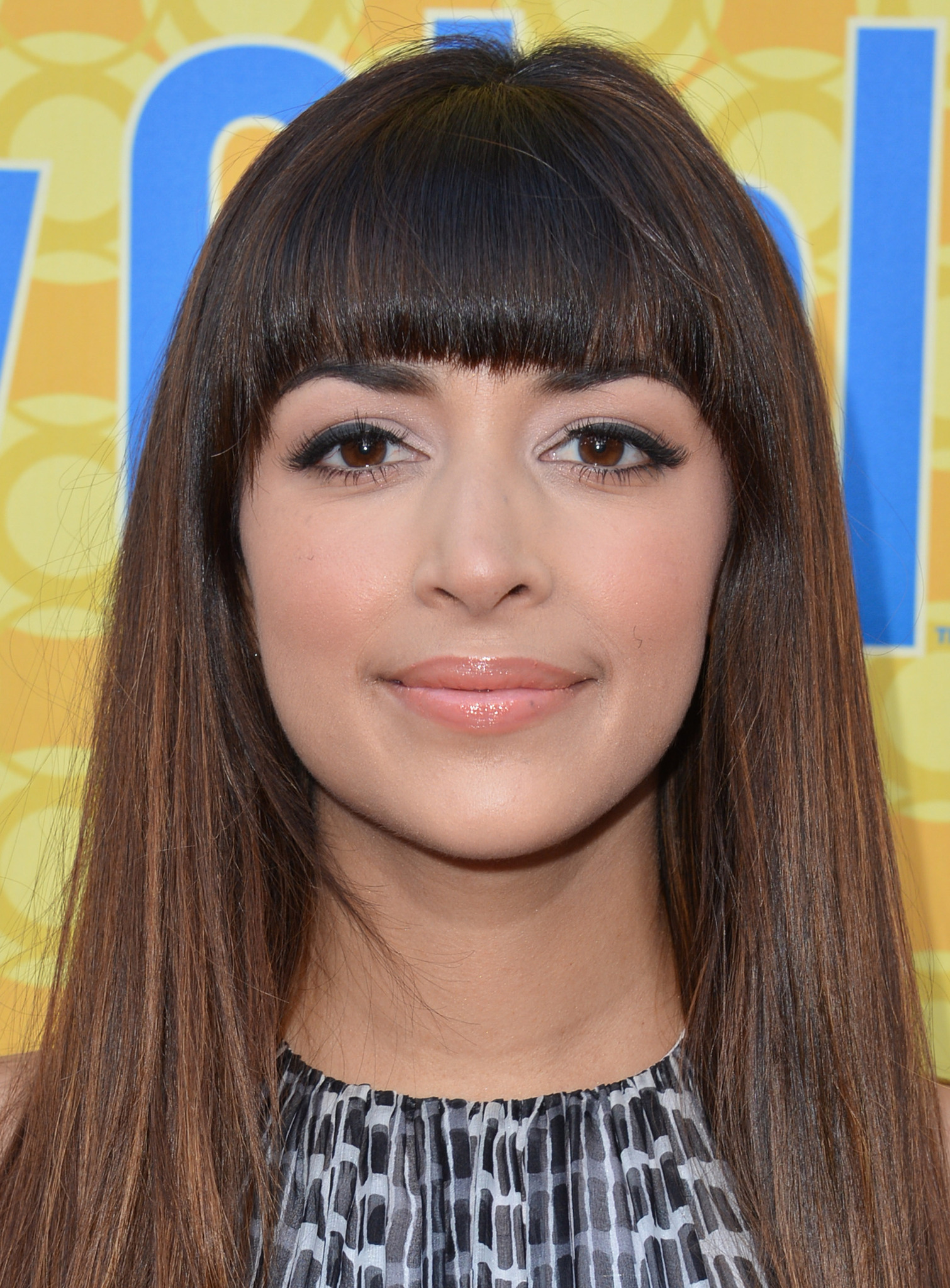 Hannah Simone at event of New Girl (2011)