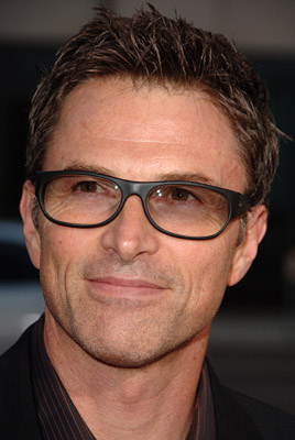 Tim Daly at event of Hollywoodland (2006)