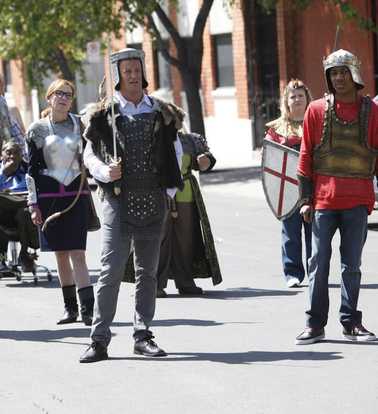 Still of Matthew Perry and Tyler James Williams in Go On (2012)