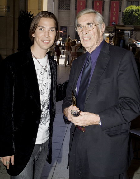 Saige Walker and Martin Landau at the premiere of Charlie and the Chocolate Factory