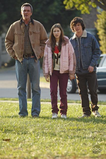 Still of Neil Flynn and Eden Sher in The Middle (2009)