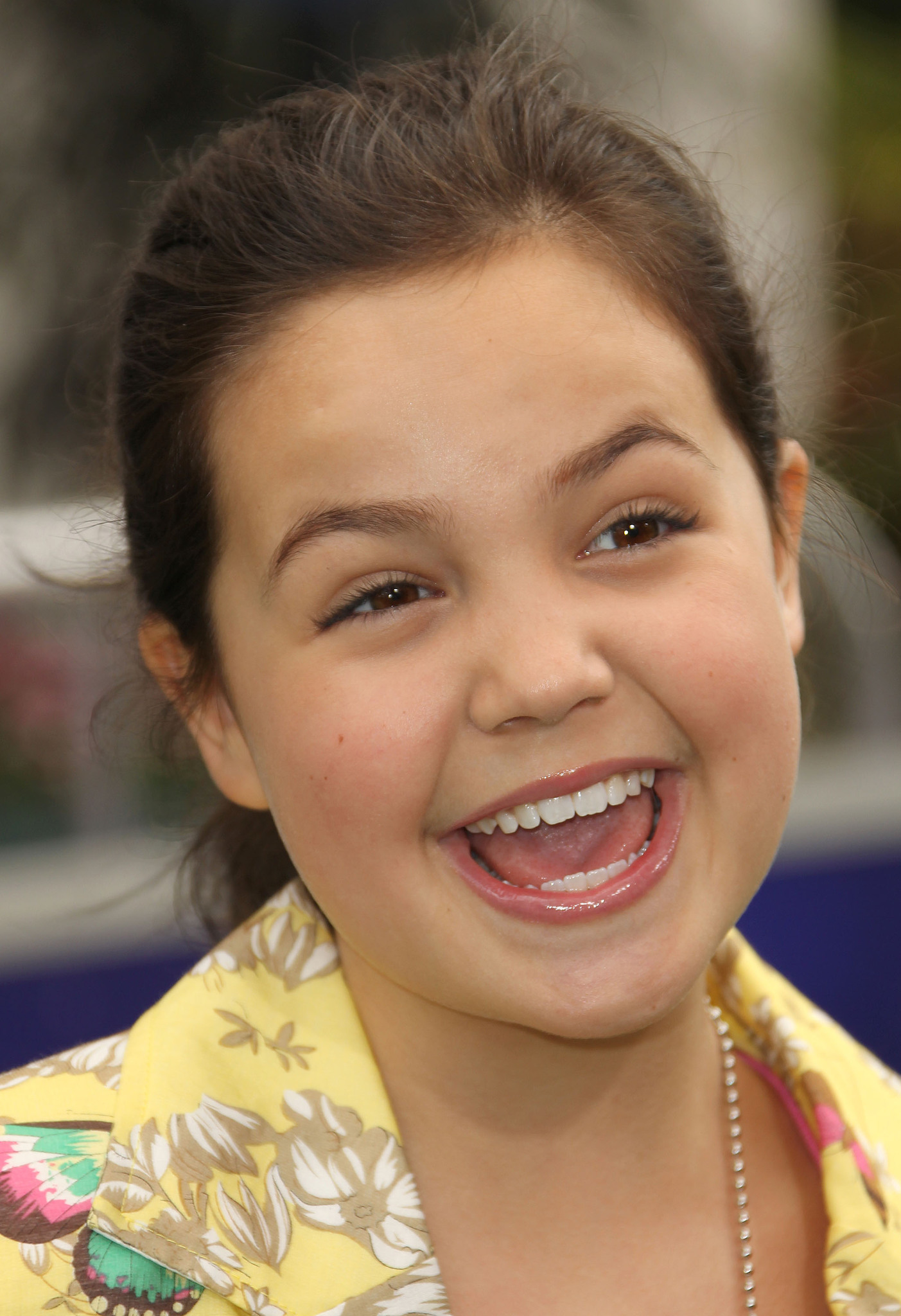 Bailee Madison at event of Op (2011)