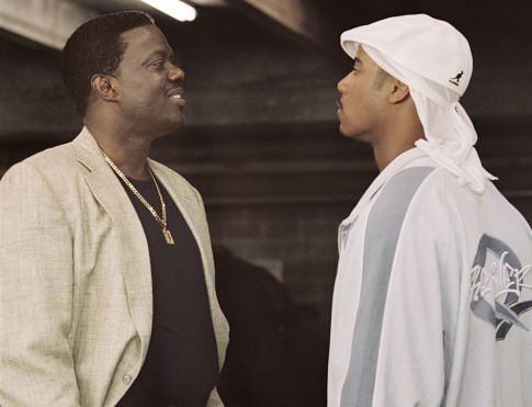 Stan Ross (Bernie Mac, left) confronts hotshot baseball rookie T-Rex Pennebaker (Brian White, right) after the game.