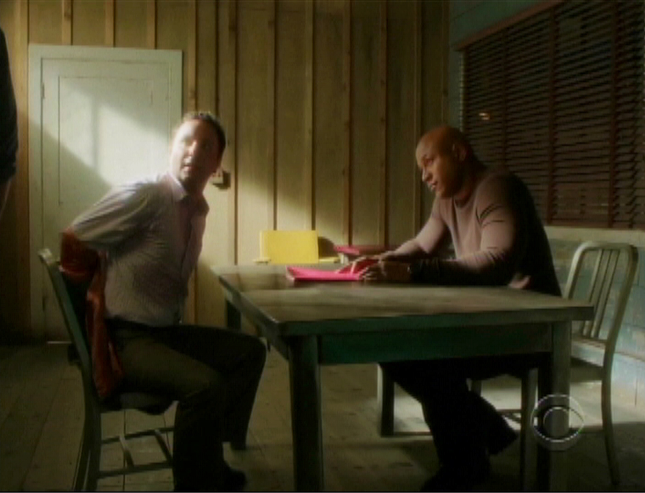 Michael_G_Welch_as_Bernie_Fisher_being_interrogated_by_LL_Cool_J_on_NCIS_Los_Angeles.