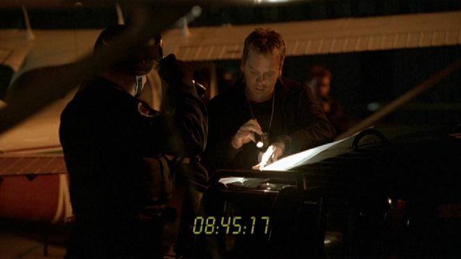 Ken Davila, Tech Advisor at SWAT4HIRE with Kiefer Sutherland in a scene from 24 Season 2, for FOX. Tactical Casting provided by Patricia Homan Davila of SWAT4HIRE