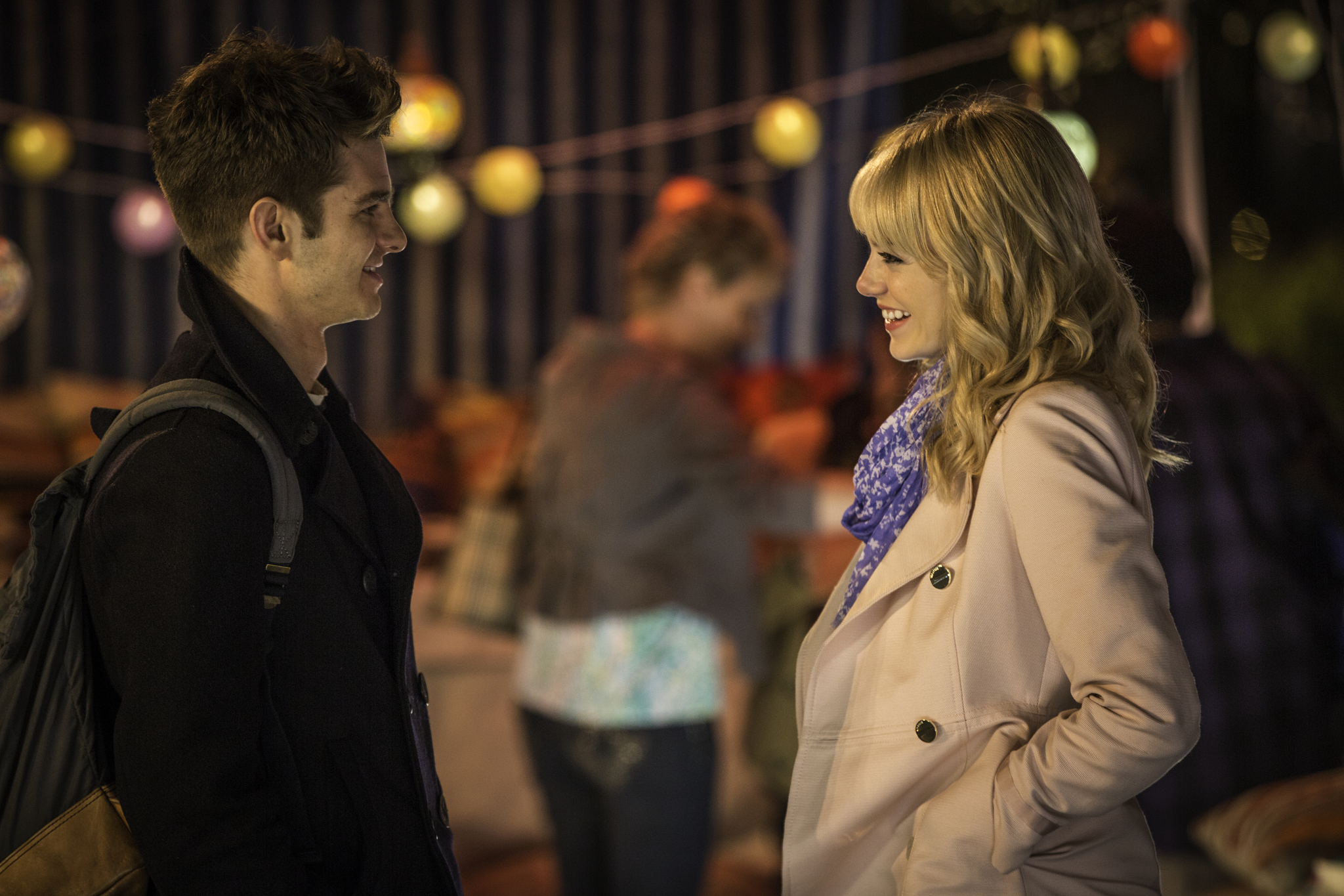 Still of Emma Stone and Andrew Garfield in Nepaprastas Zmogus-Voras 2 (2014)