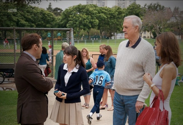 Still of Cassidy Lehrman with Jeremy Piven, John Cleese and Perrey Reeves in Entourage