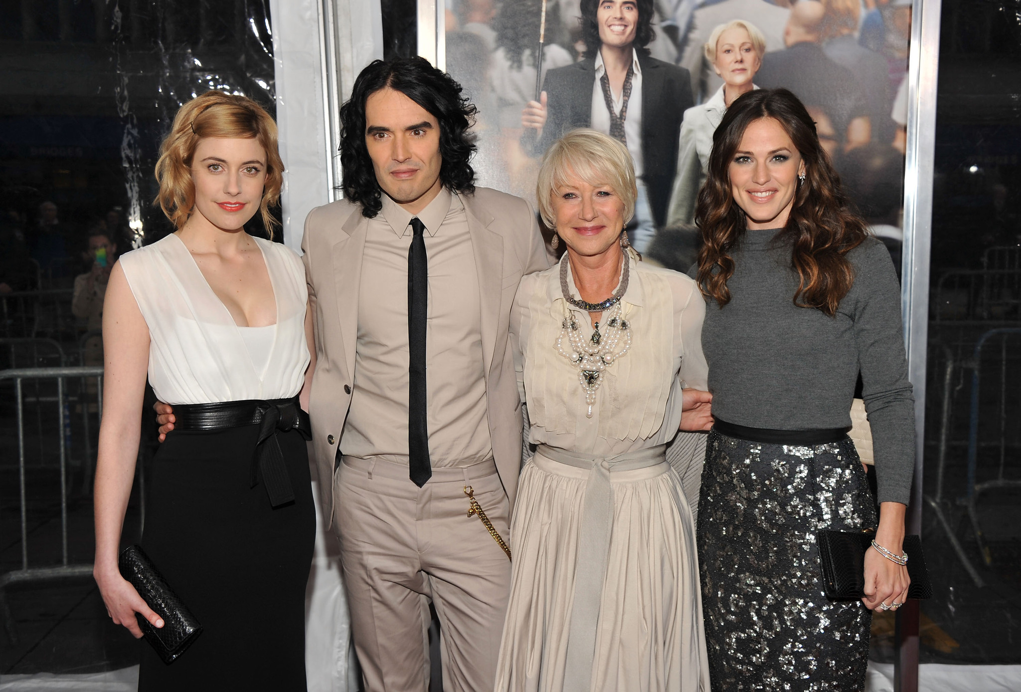 Helen Mirren, Jennifer Garner, Russell Brand and Greta Gerwig at event of Arthur (2011)