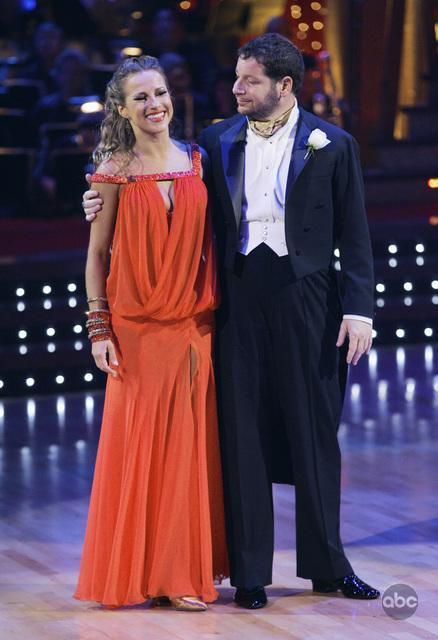 Still of Jeffery Ross and Edyta Sliwinska in Dancing with the Stars (2005)