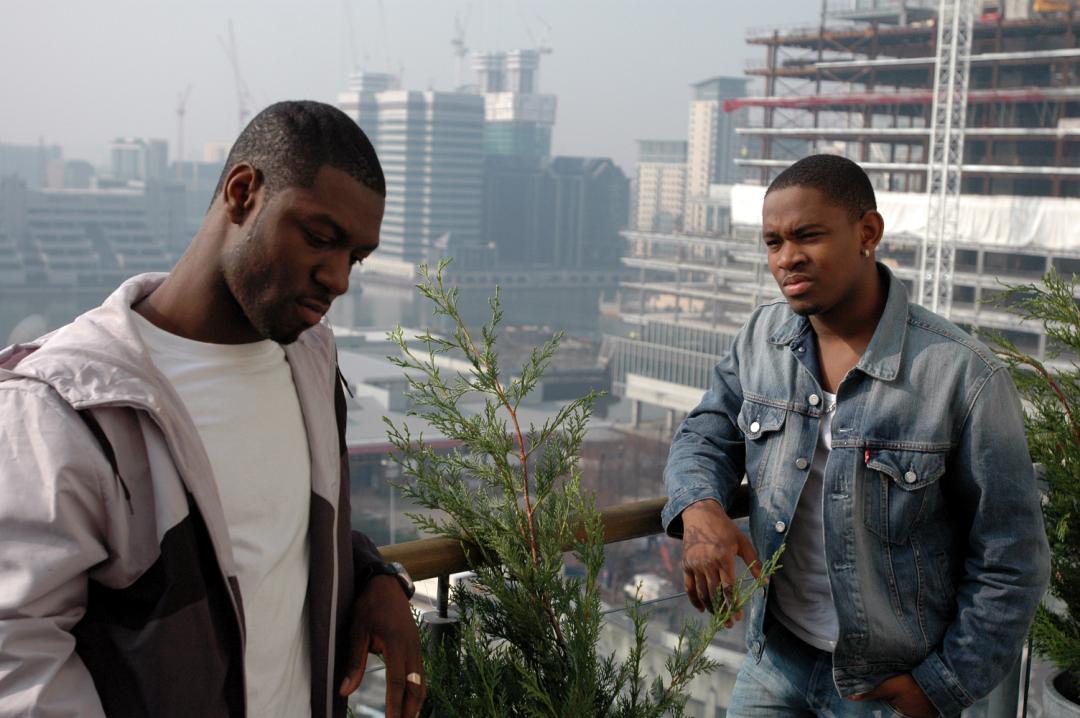 Still of Richie Campbell and Aml Ameen in The Bill.