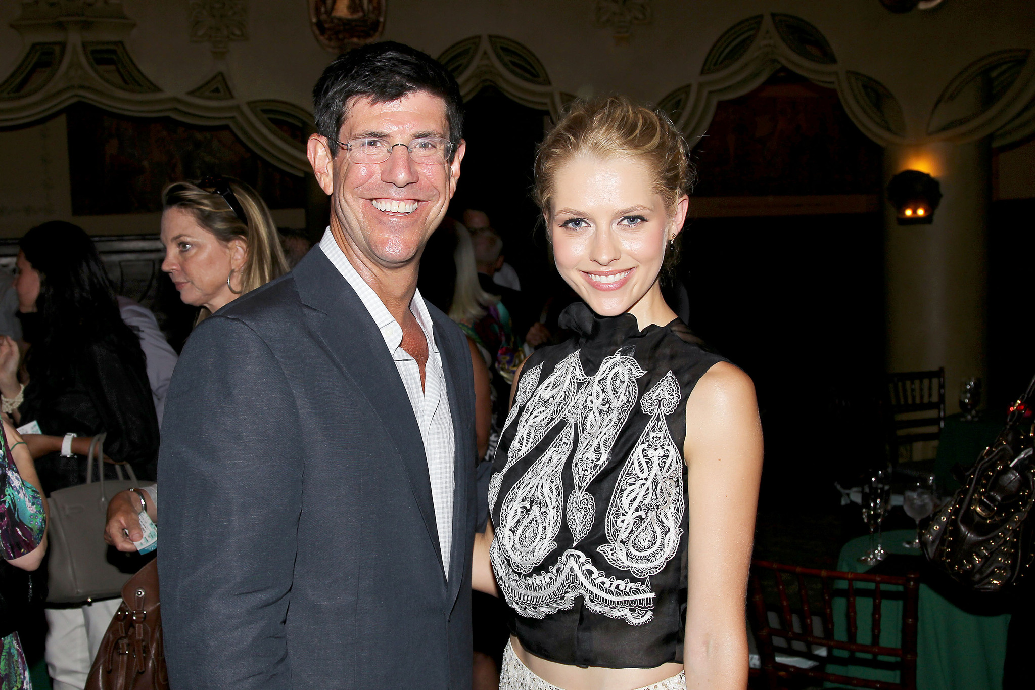 Teresa Palmer and Rich Ross at event of Burtininko mokinys (2010)