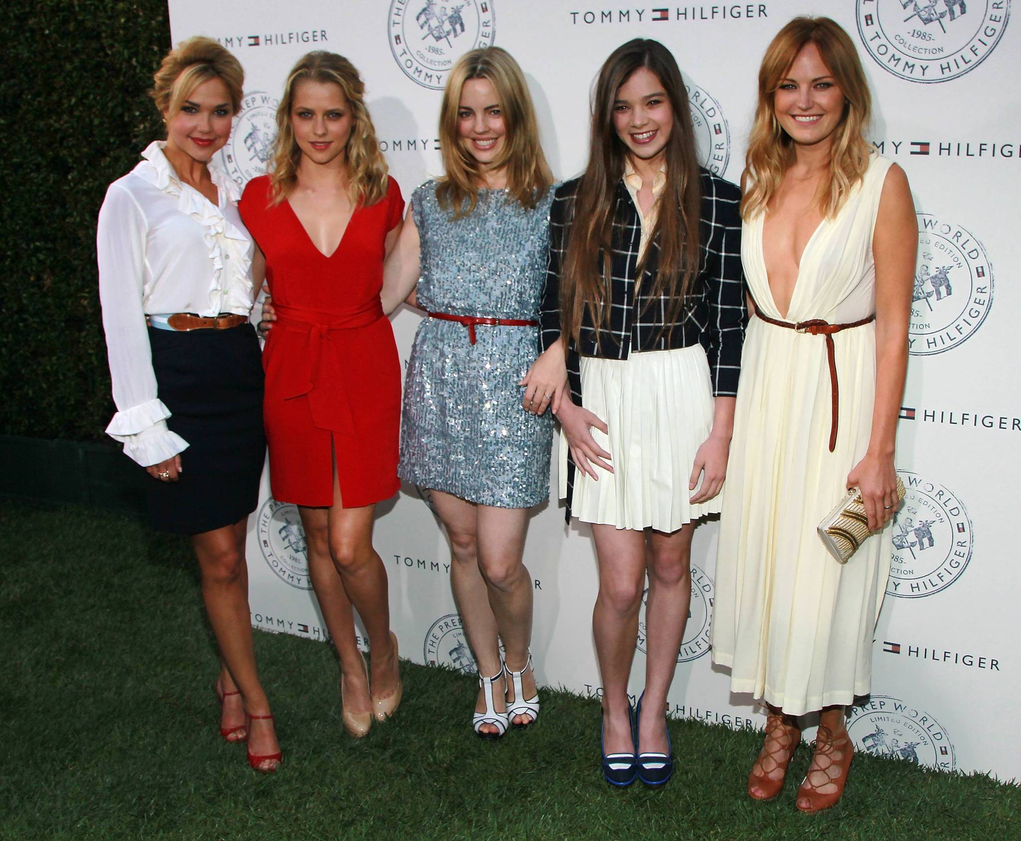 Malin Akerman, Melissa George, Arielle Kebbel, Teresa Palmer and Hailee Steinfeld