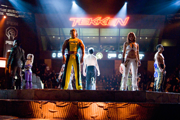 Still of Candice Hillebrand, Kelly Overton and Lateef Crowder in Tekken (2010)