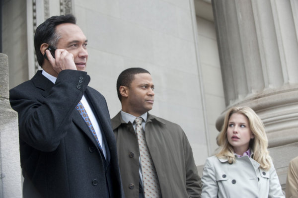 Still of Jimmy Smits, David Ramsey and Ellen Woglom in Outlaw (2010)