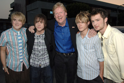 Donald Petrie and McFly at event of Just My Luck (2006)