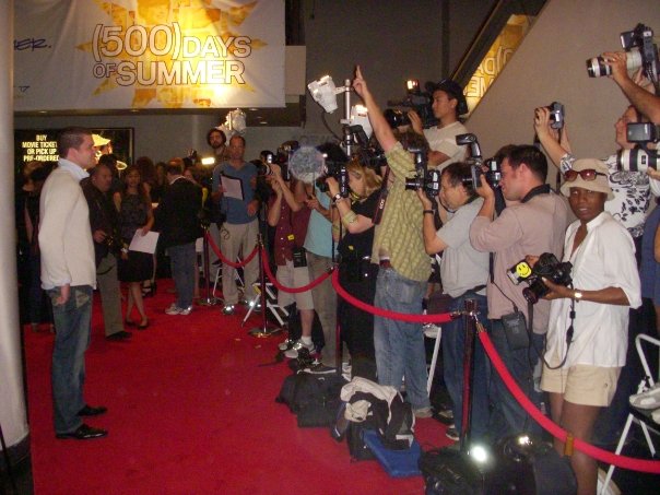 Josh Emerson taking time for the press at the red carpet premiere of 