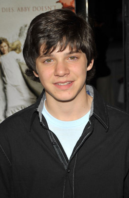 Braeden Lemasters at event of Let Me In (2010)