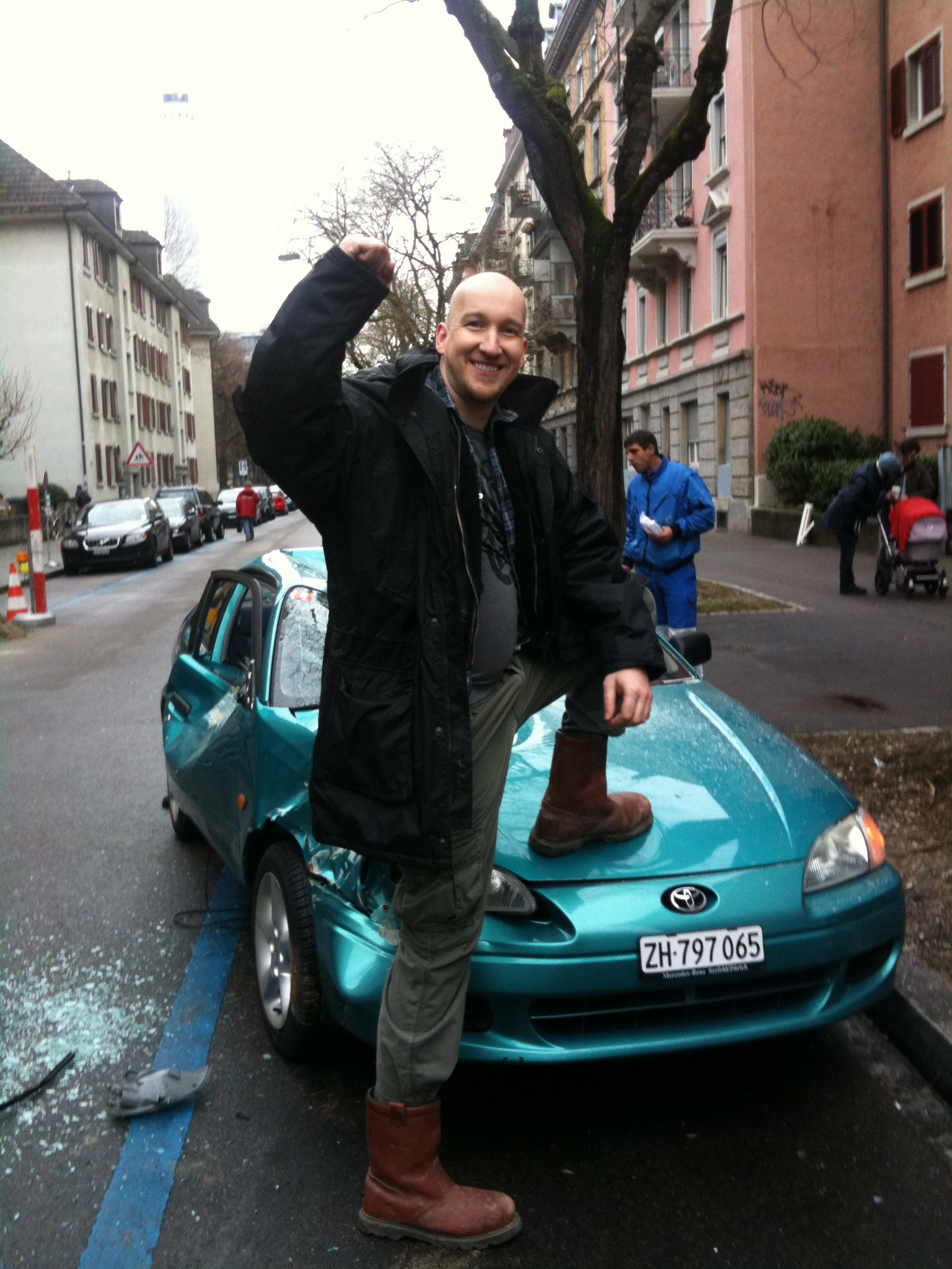 Filming in Suisse. Car trashed by DP