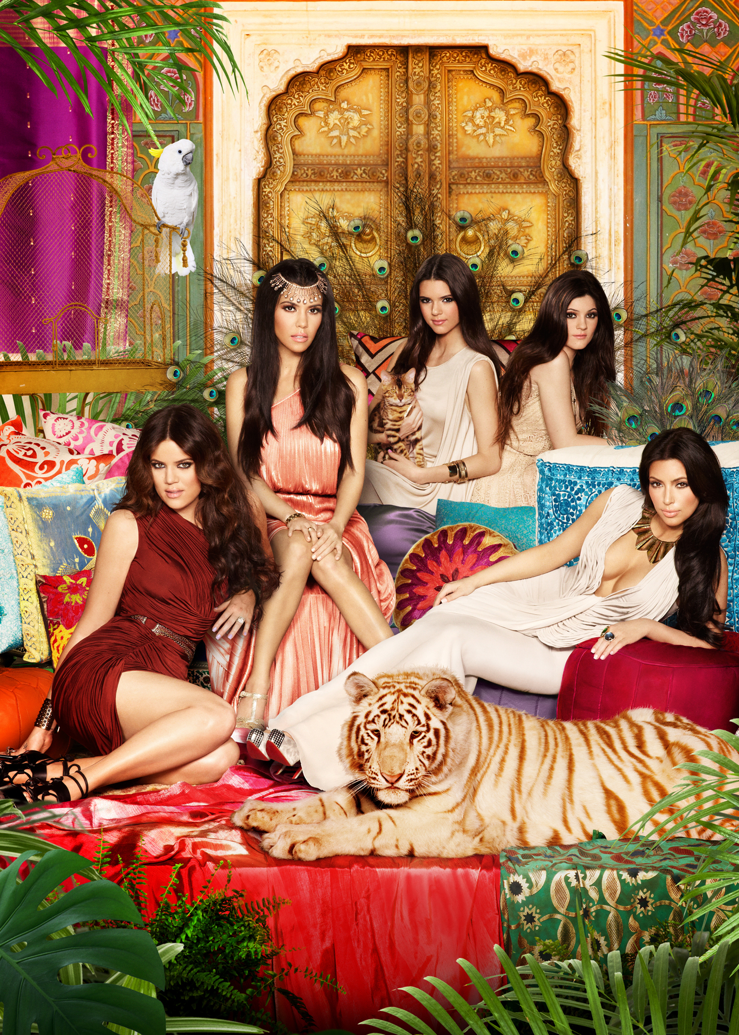 Still of Kourtney Kardashian, Kim Kardashian West, Kylie Jenner, Kendall Jenner and Khloé Kardashian in Keeping Up with the Kardashians (2007)