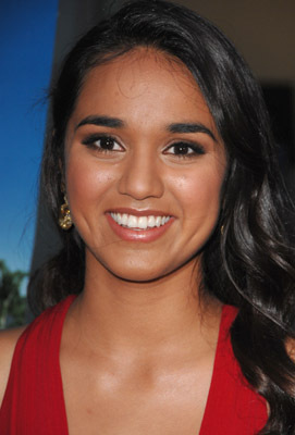 Summer Bishil at event of Nothing Is Private (2007)