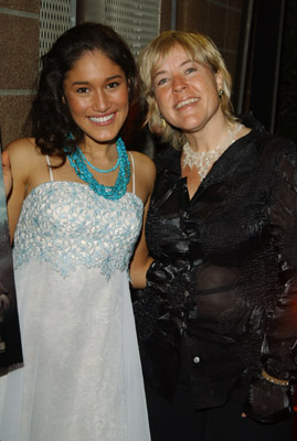 Sarah Green and Q'orianka Kilcher at event of The New World (2005)