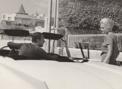 Pari Leventi and Giorgos Moutsios in I Zoi mou Arxizei me Sena 1961