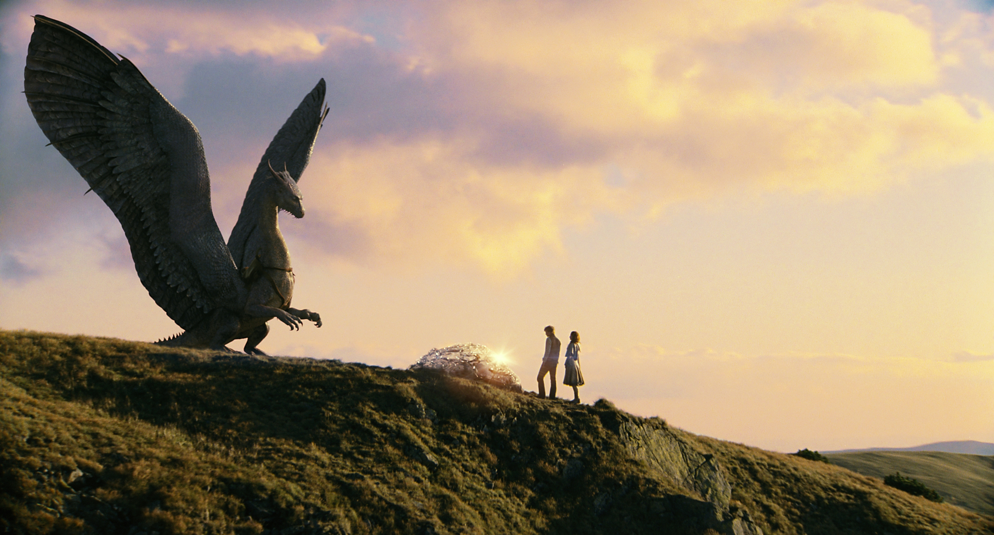 Still of Sienna Guillory and Ed Speleers in Eragon (2006)