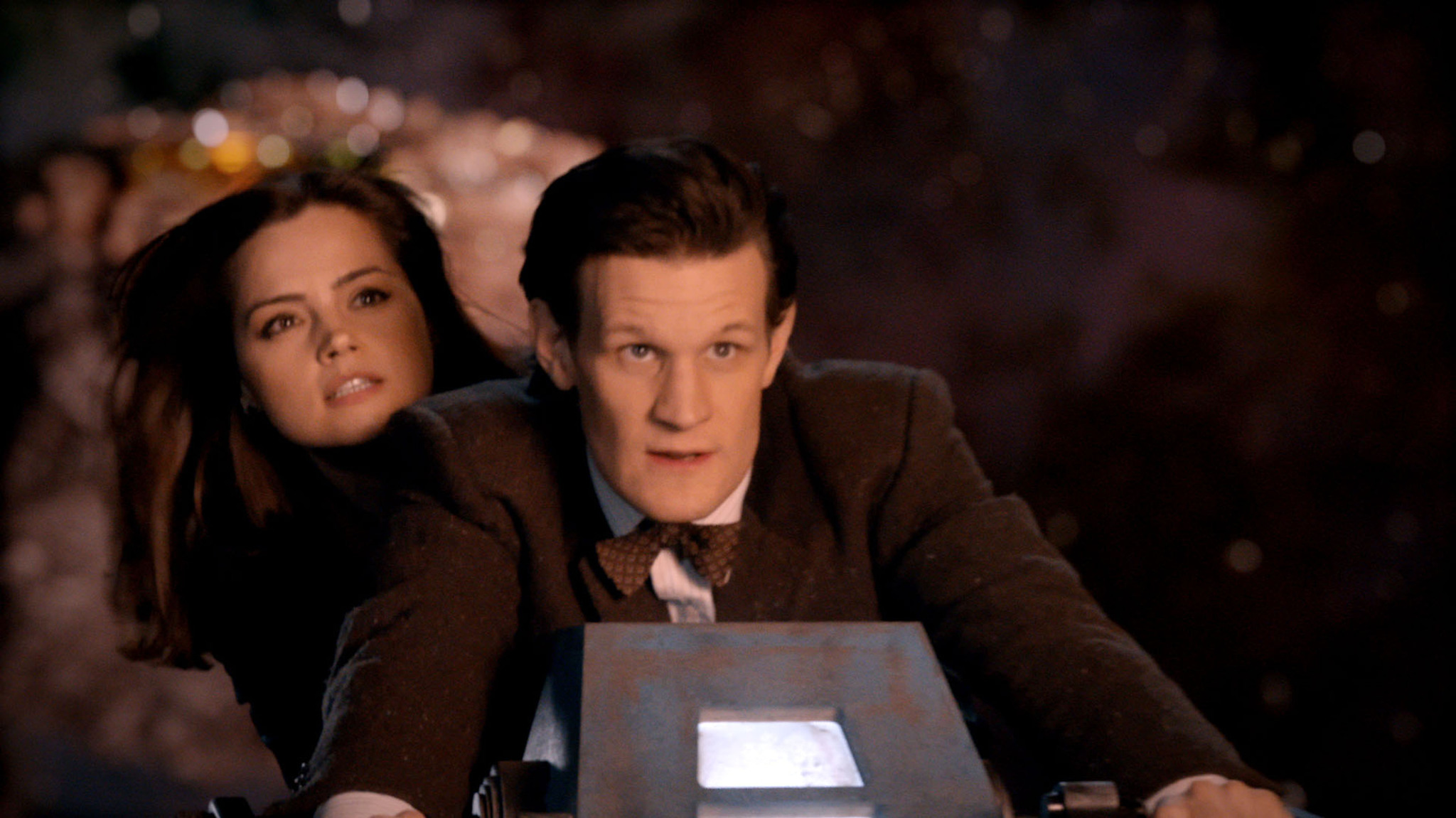 Still of Matt Smith and Jenna Coleman in Doctor Who: The Rings of Akhaten (2013)