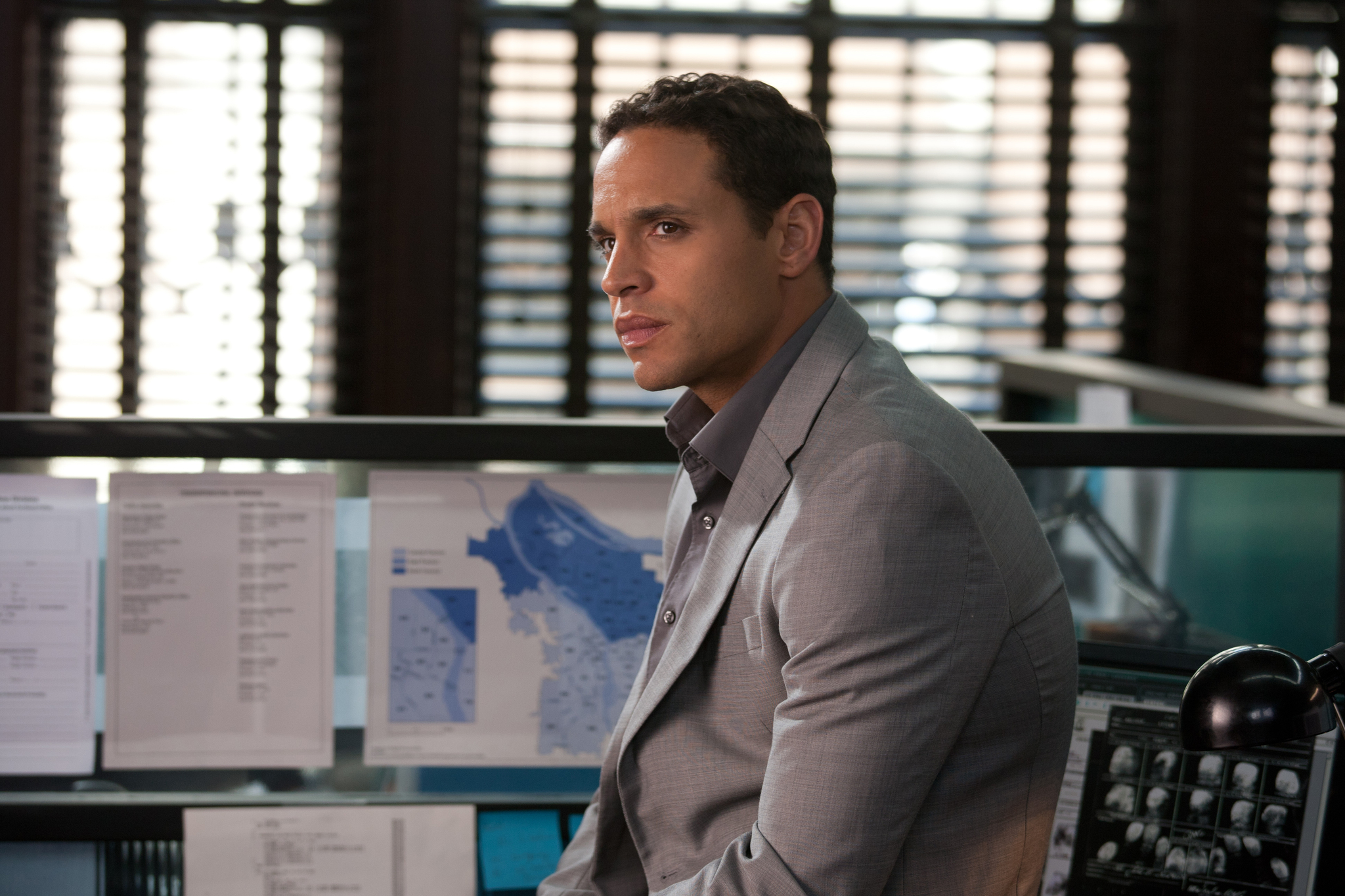 Still of Daniel Sunjata in 12 vilties valandu (2012)