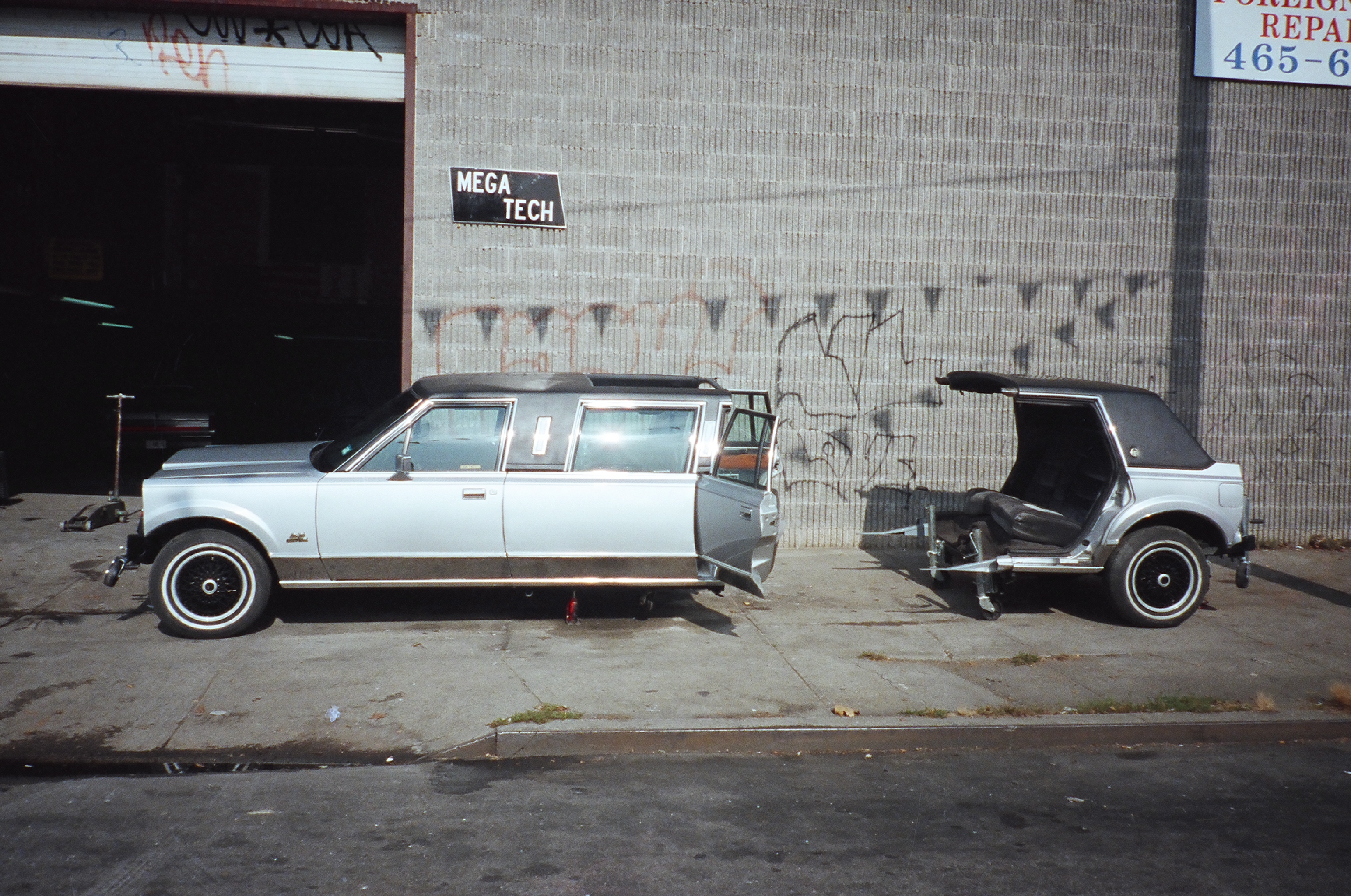 Custom limo cutaway that was done for a special for NBC (1)