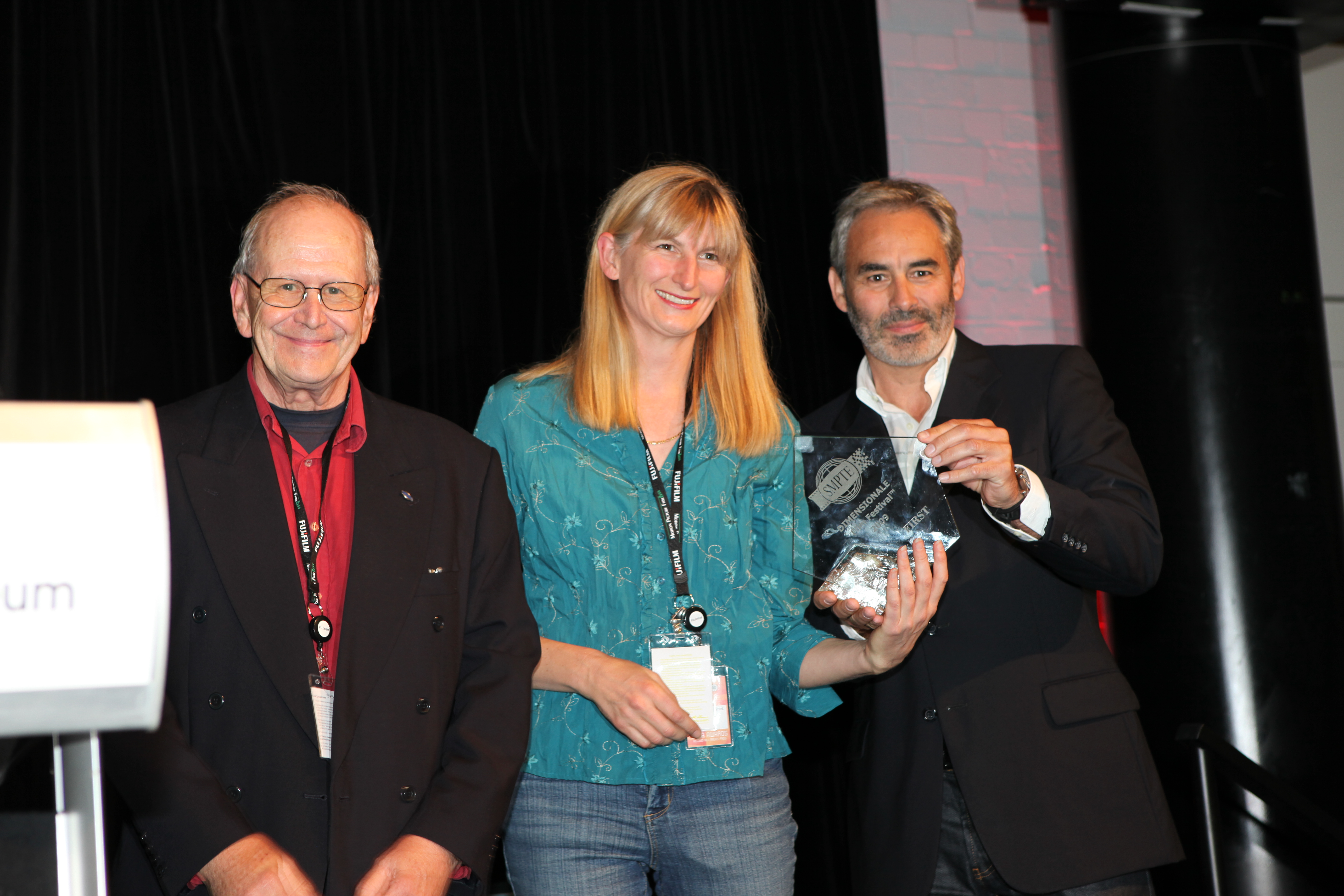 Olivier Parthonnaud and Laura sivis accepting the First Prize for S21-3D at Dimensionale 3D Film Festival Awards Gala