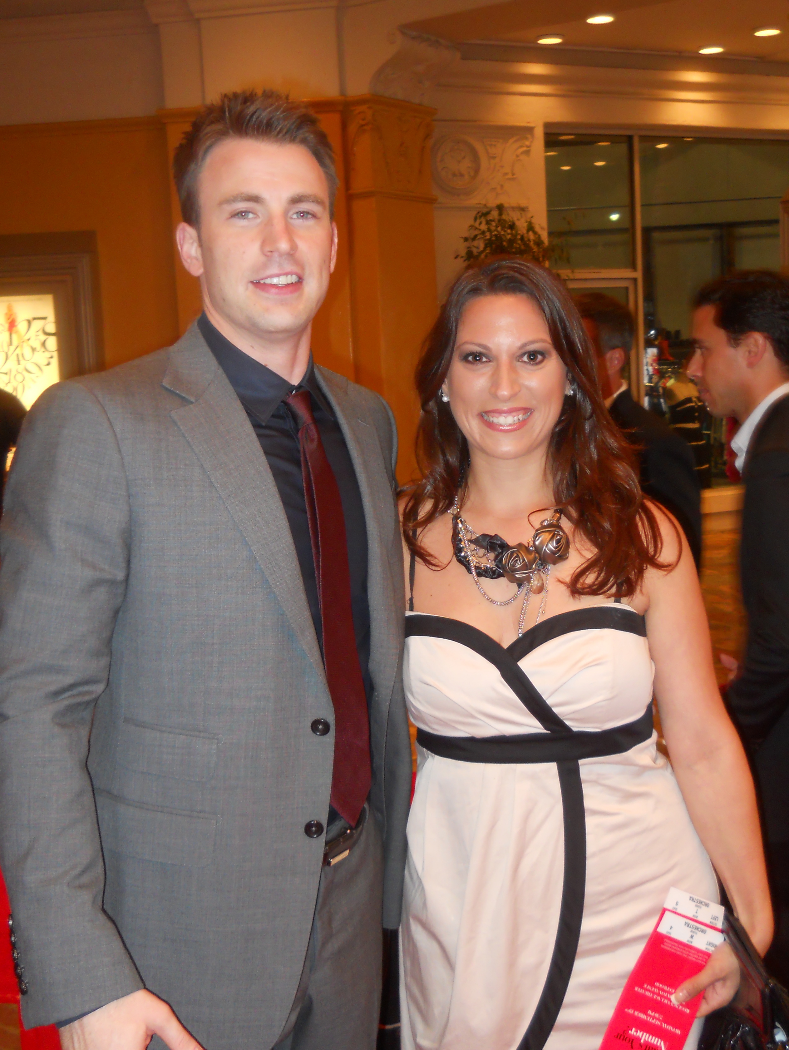 Michelle Romano and Chris Evans at the Premiere of 