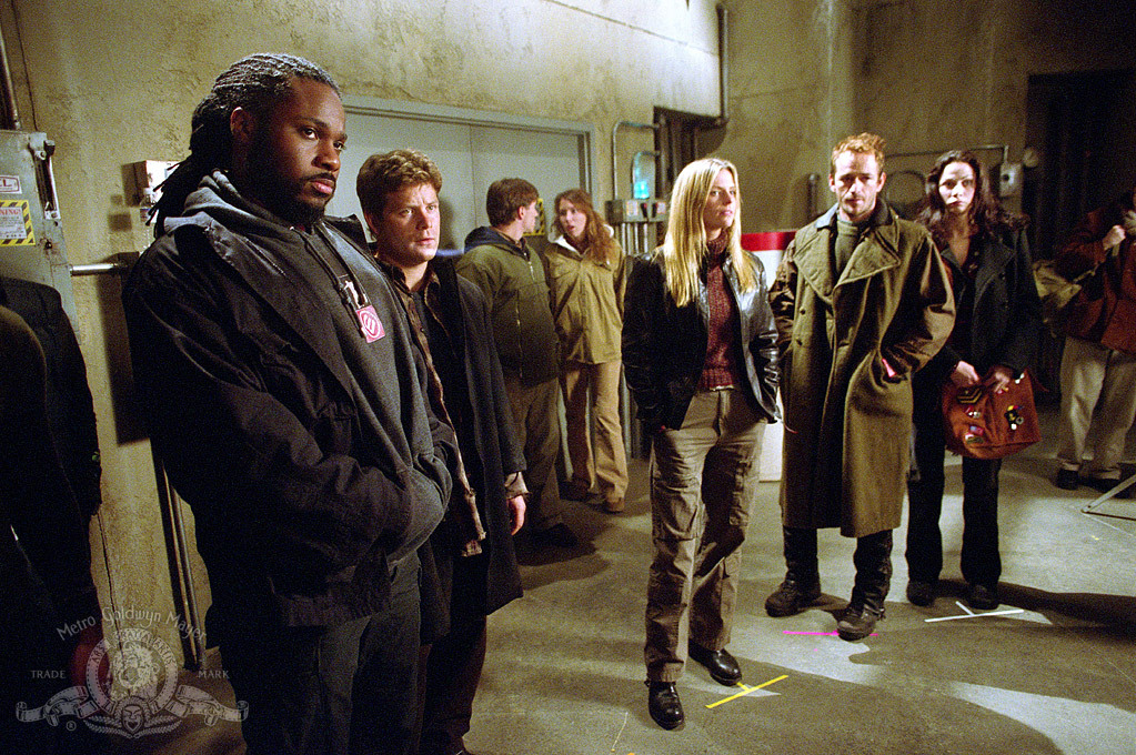 Still of Sean Astin, Luke Perry, Ingrid Kavelaars and Malcolm-Jamal Warner in Jeremiah (2002)