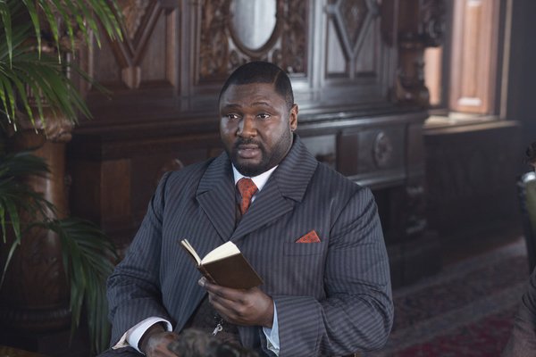 Still of Nonso Anozie in Dracula (2013)