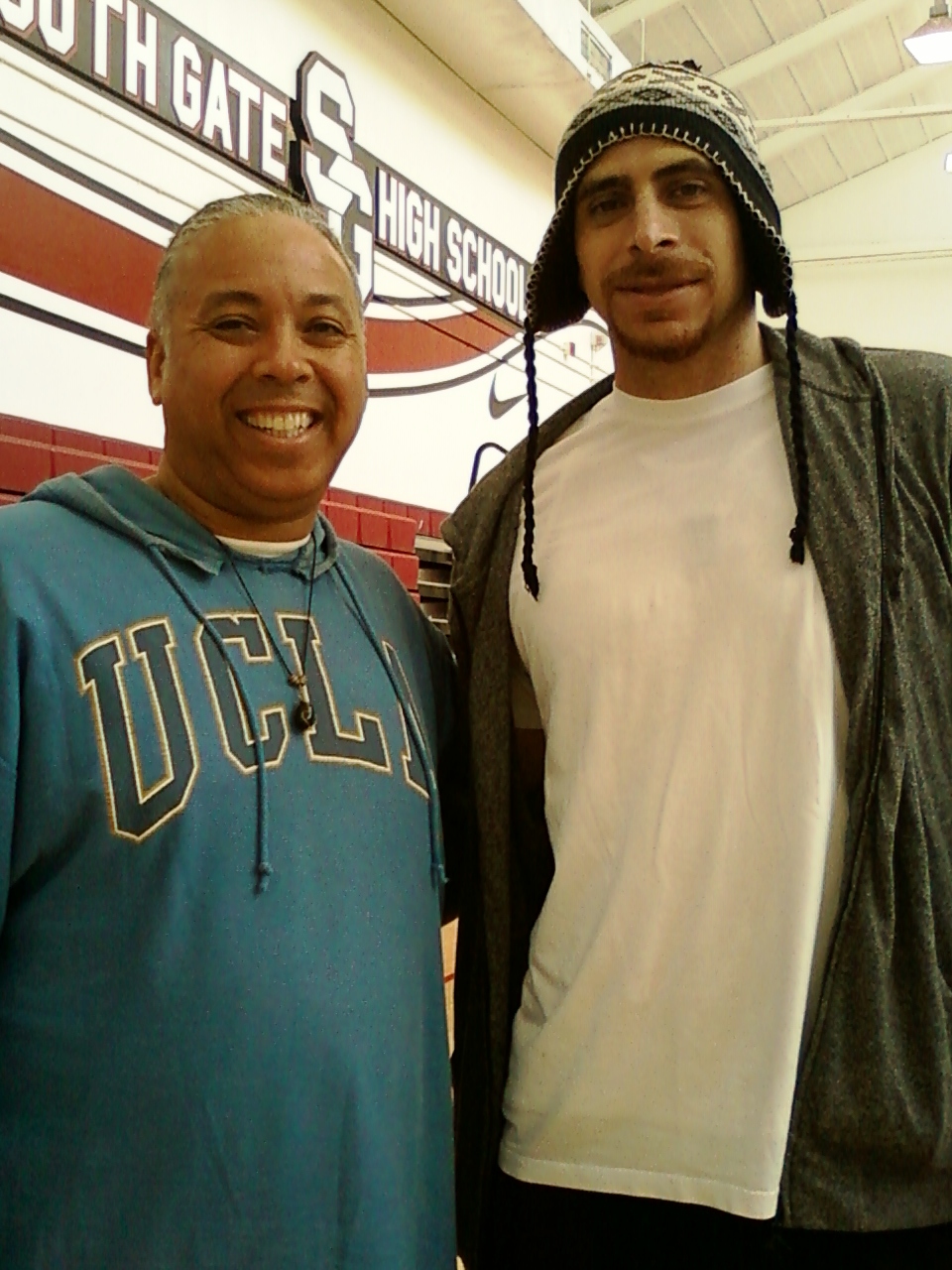 Lorenzo Mata 3 three-time NCAA Final Four UCLA Basketball Player/Graduate y Big Dave Burleigh @ Shooting The Basics Revive The Pride Basketball Clinic, South Gate High School Basketball Facilities ©2011 April 23.